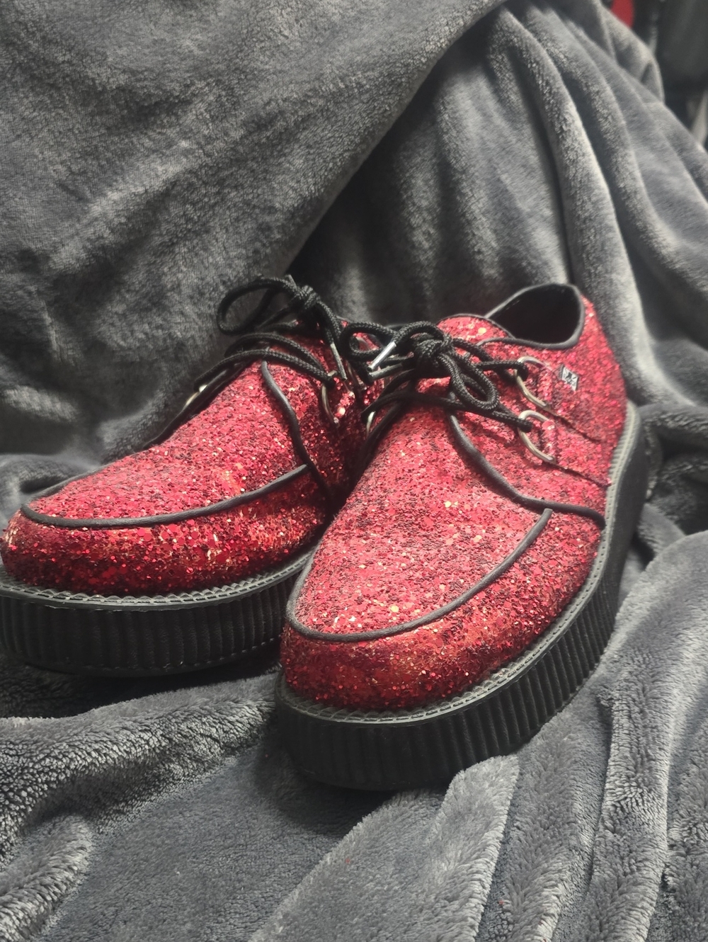 Ruby Red Glitter Tuk Creepers